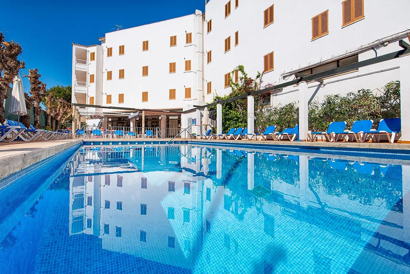 Arcos Playa Apartments S'Illot  2*, S'Illot (Mallorca)