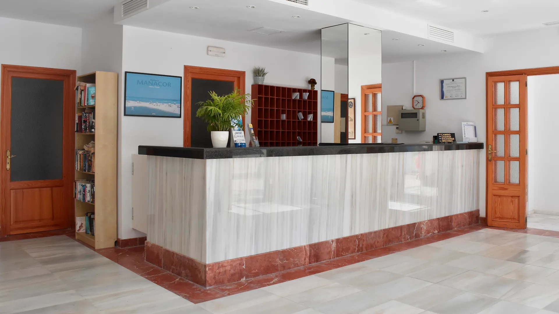 Aparthotel Arcos Playa Apartments S'Illot